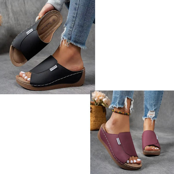 Comfortabele slippers met ondersteuning voor de voetboog - Effen damessandalen - Ademend