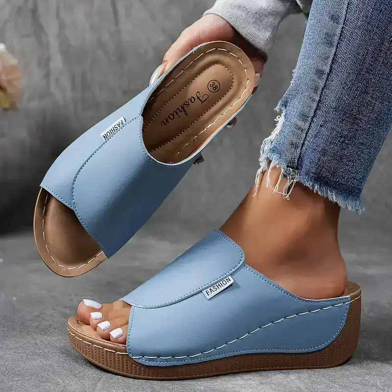 Comfortabele slippers met ondersteuning voor de voetboog - Effen damessandalen - Ademend