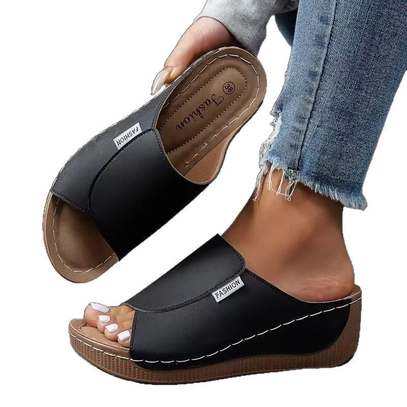 Comfortabele slippers met ondersteuning voor de voetboog - Effen damessandalen - Ademend